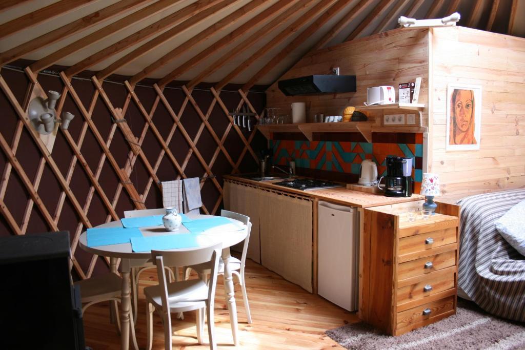 Yourtes En Terrasse Bonneval 部屋 写真